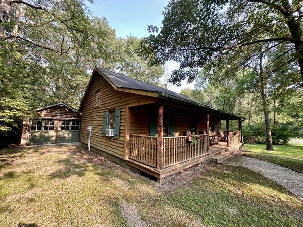 360 Lake Thunderbird Drive , Putnam, IL 61560