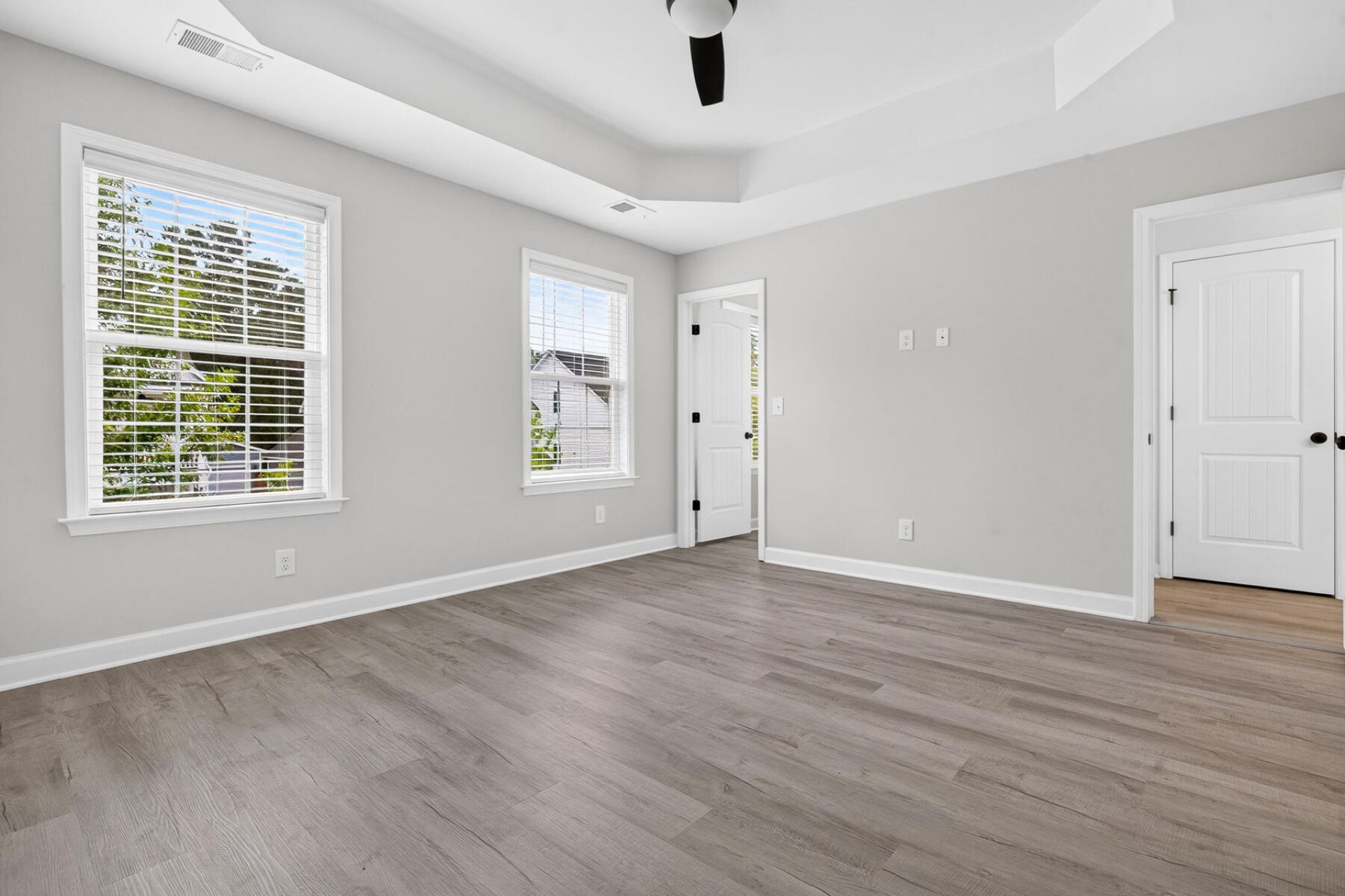 1690 Emmets Road Photo 32
