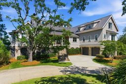 312 River Oak Drive photo 4