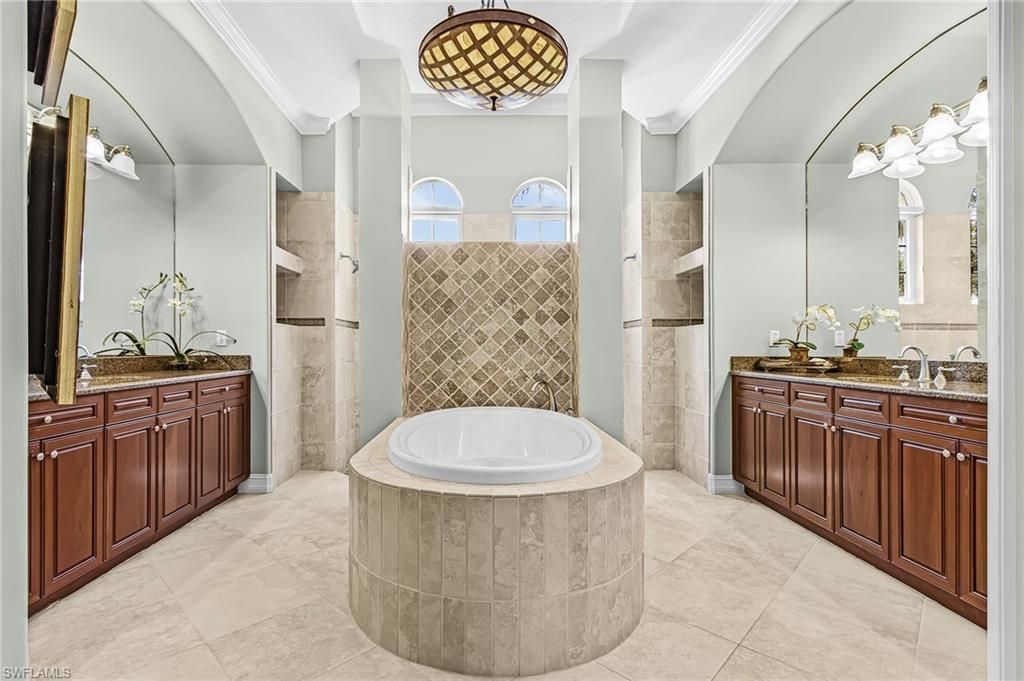 9006 Shenendoah Cir, Naples, FL 34113 Photo