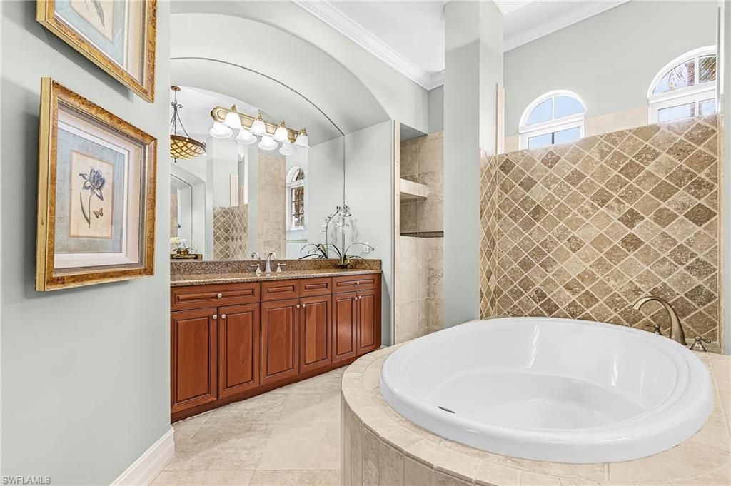 9006 Shenendoah Cir, Naples, FL 34113 Photo