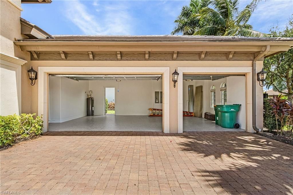 9006 Shenendoah Cir, Naples, FL 34113 Photo