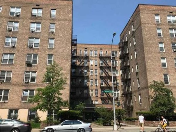 42-45 Kissena Boulevard , Unit 6M, Flushing, NY 11355