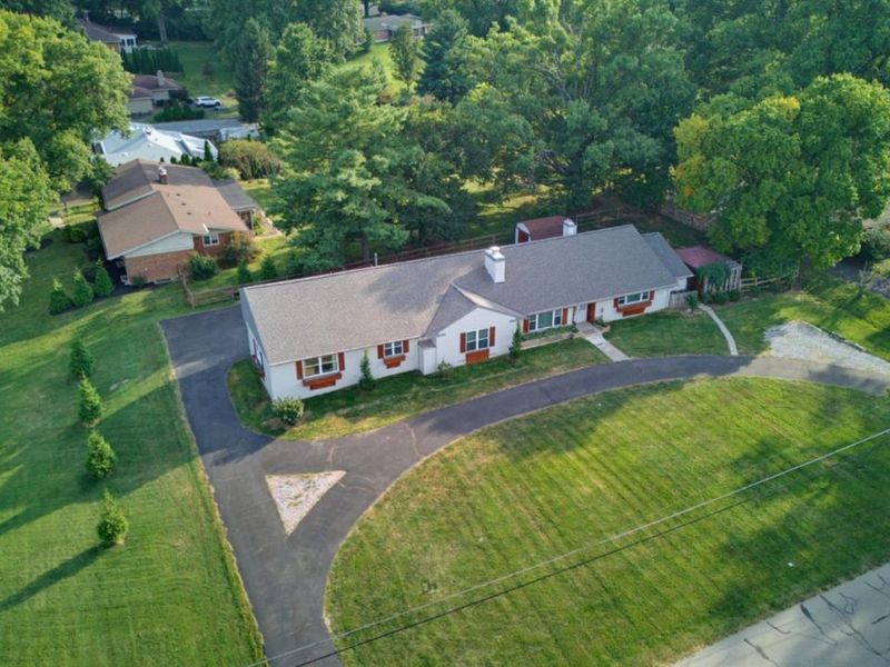 3575 Sorrento Drive, Amberley, OH 45236 Photo 8