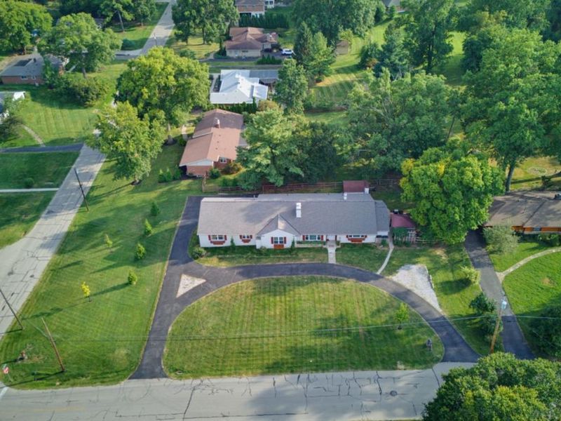 3575 Sorrento Drive, Amberley, OH 45236 Photo 9