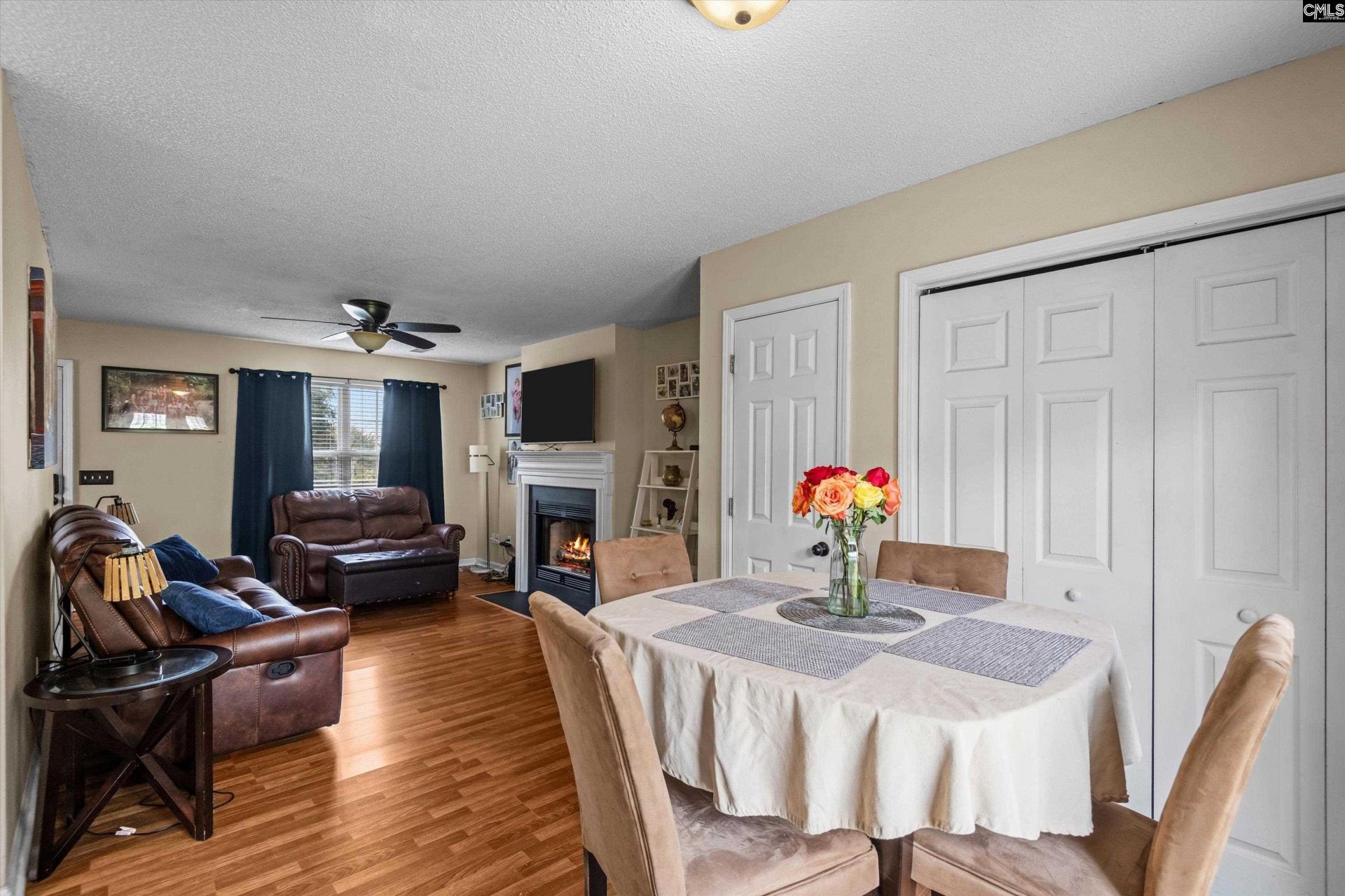 218 Village Walk Photo 12