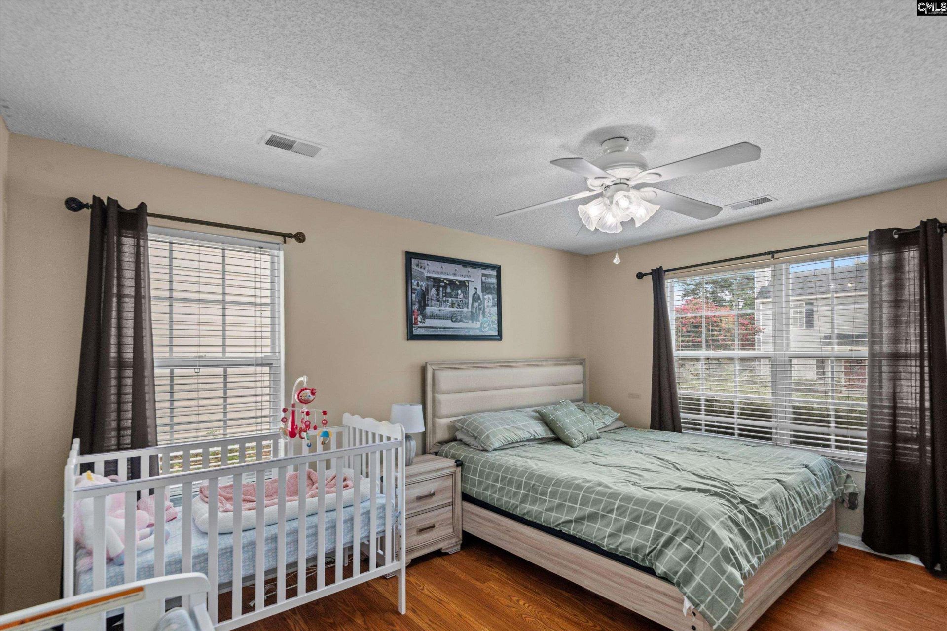218 Village Walk Photo 17