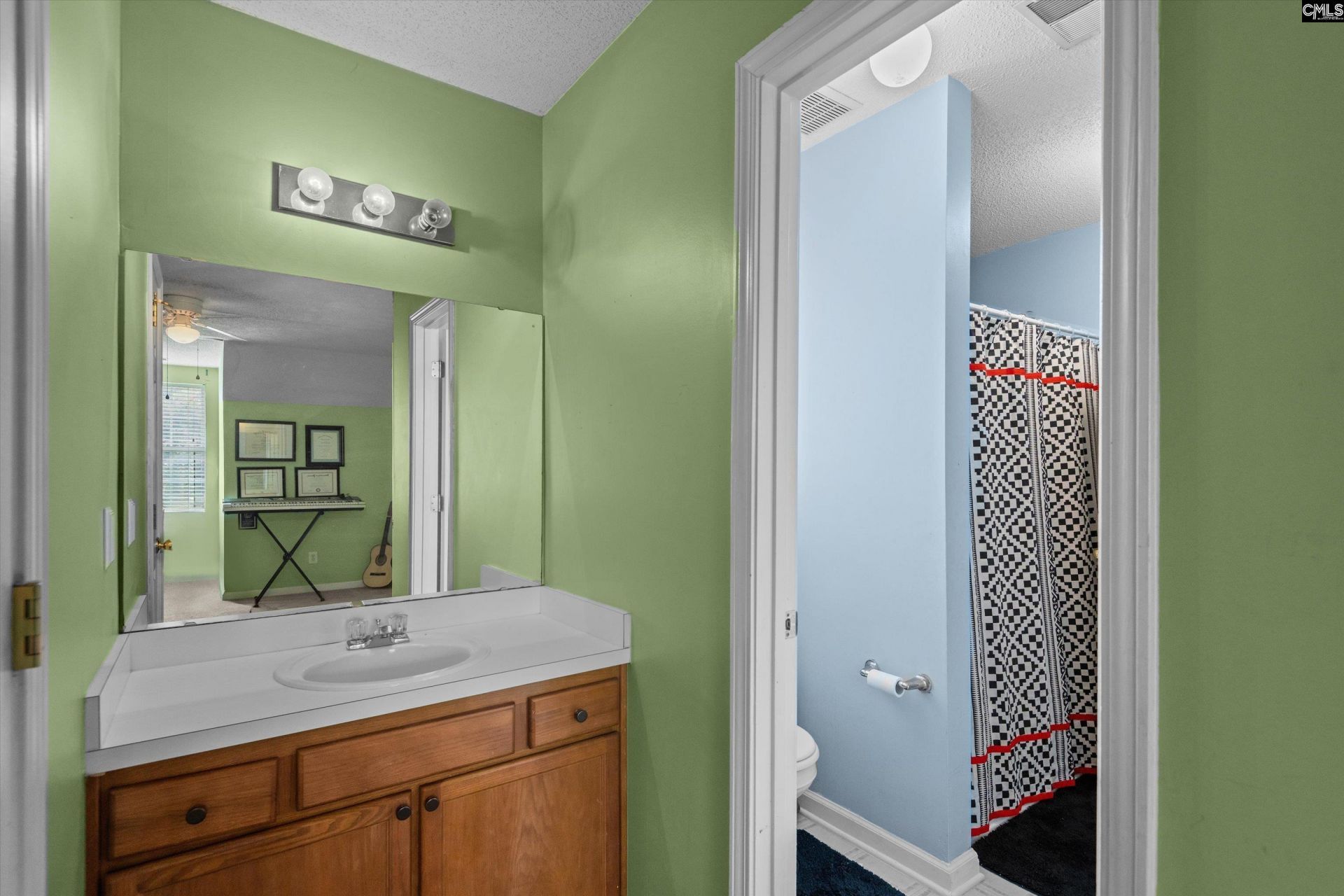 218 Village Walk Photo 24