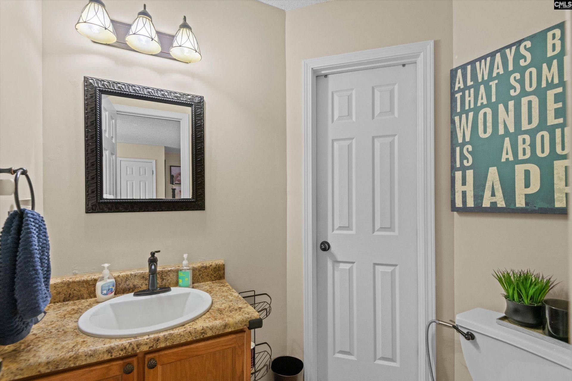 218 Village Walk Photo 28