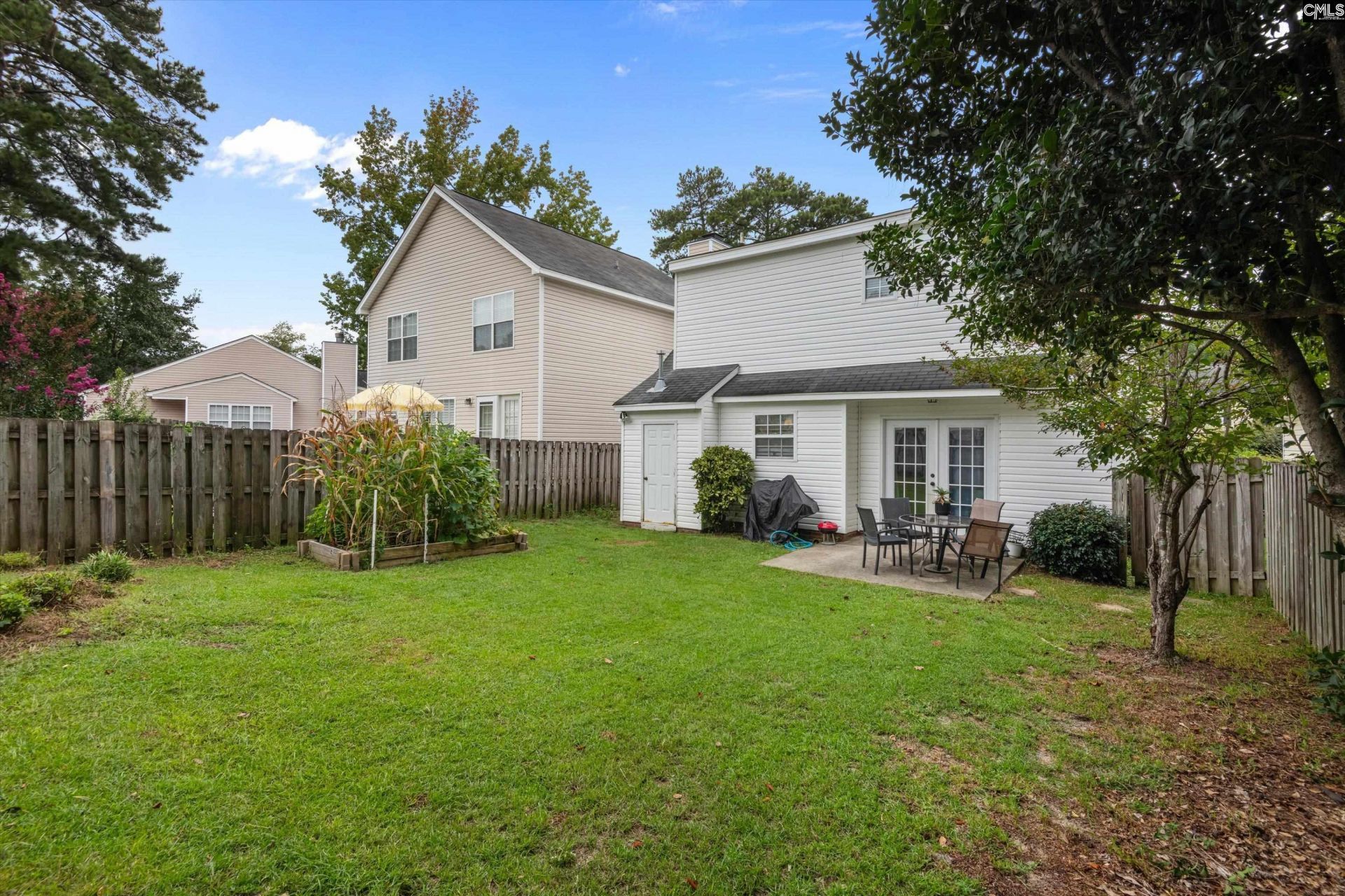 218 Village Walk Photo 30