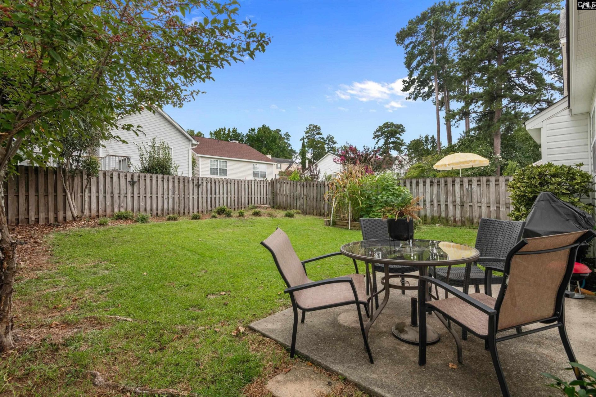 218 Village Walk Photo 31