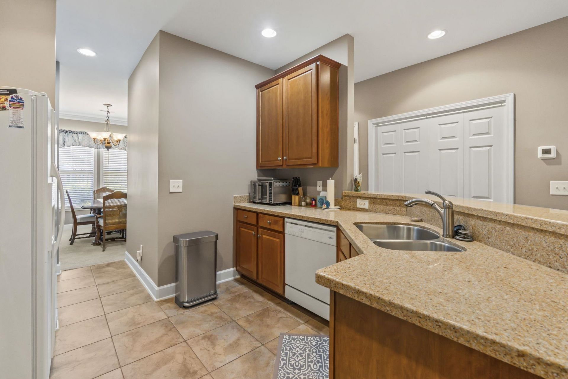 400 Rock Bed Ct. Photo 11