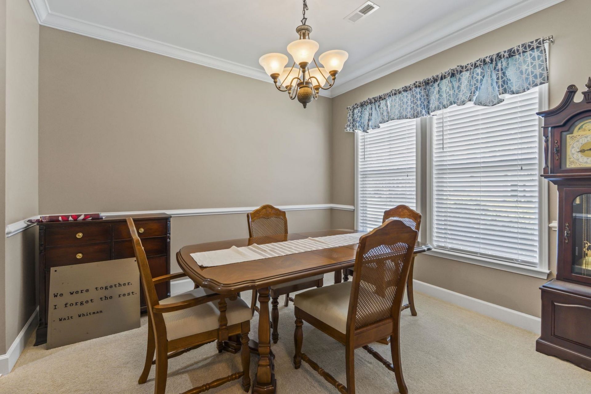 400 Rock Bed Ct. Photo 8