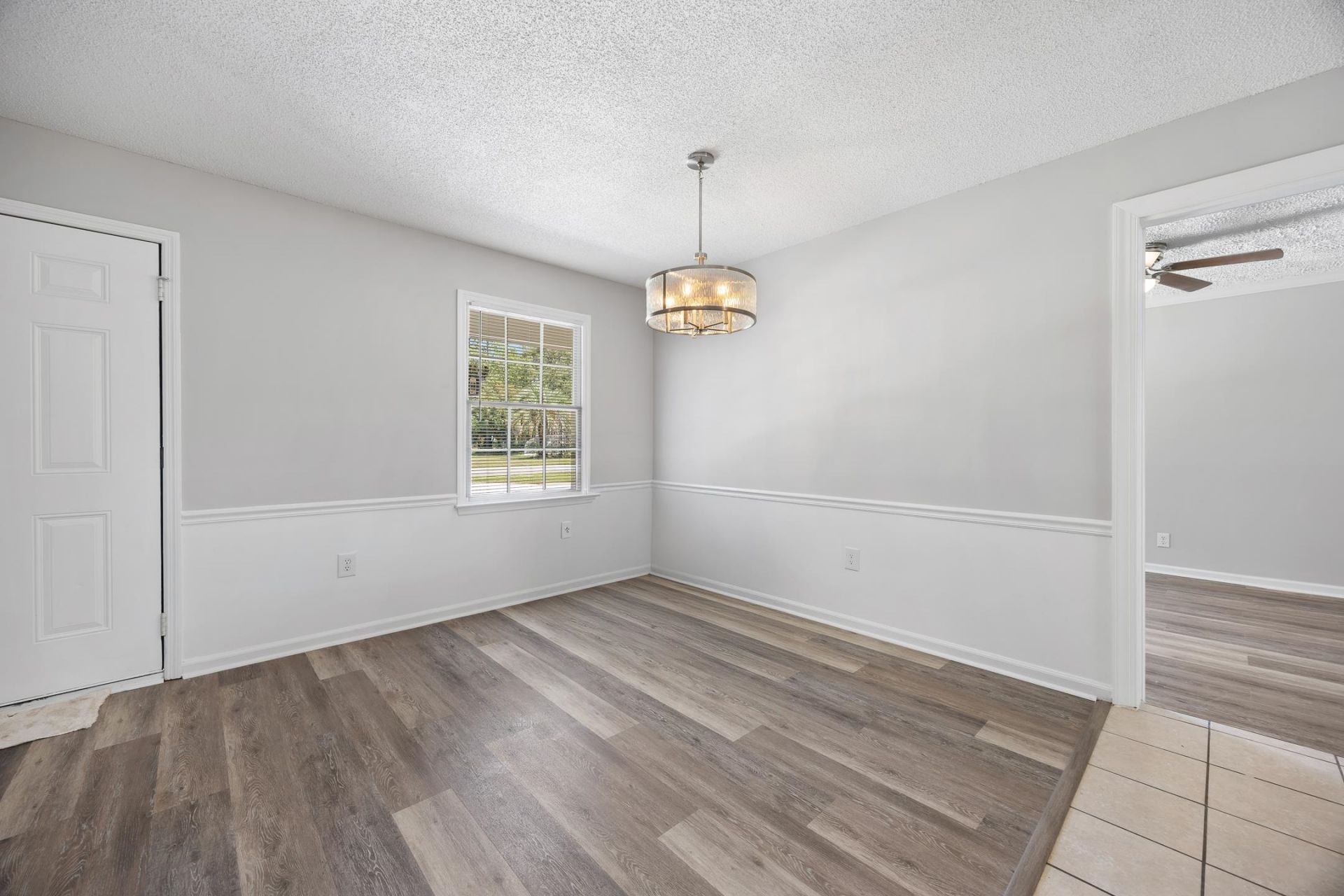 7515 Sandy Pines Ln. Photo 10