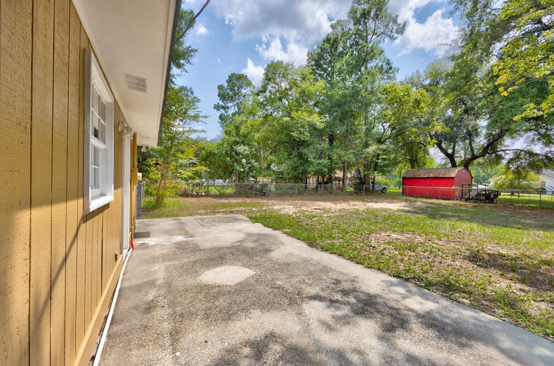7515 Sandy Pines Ln. Photo 32