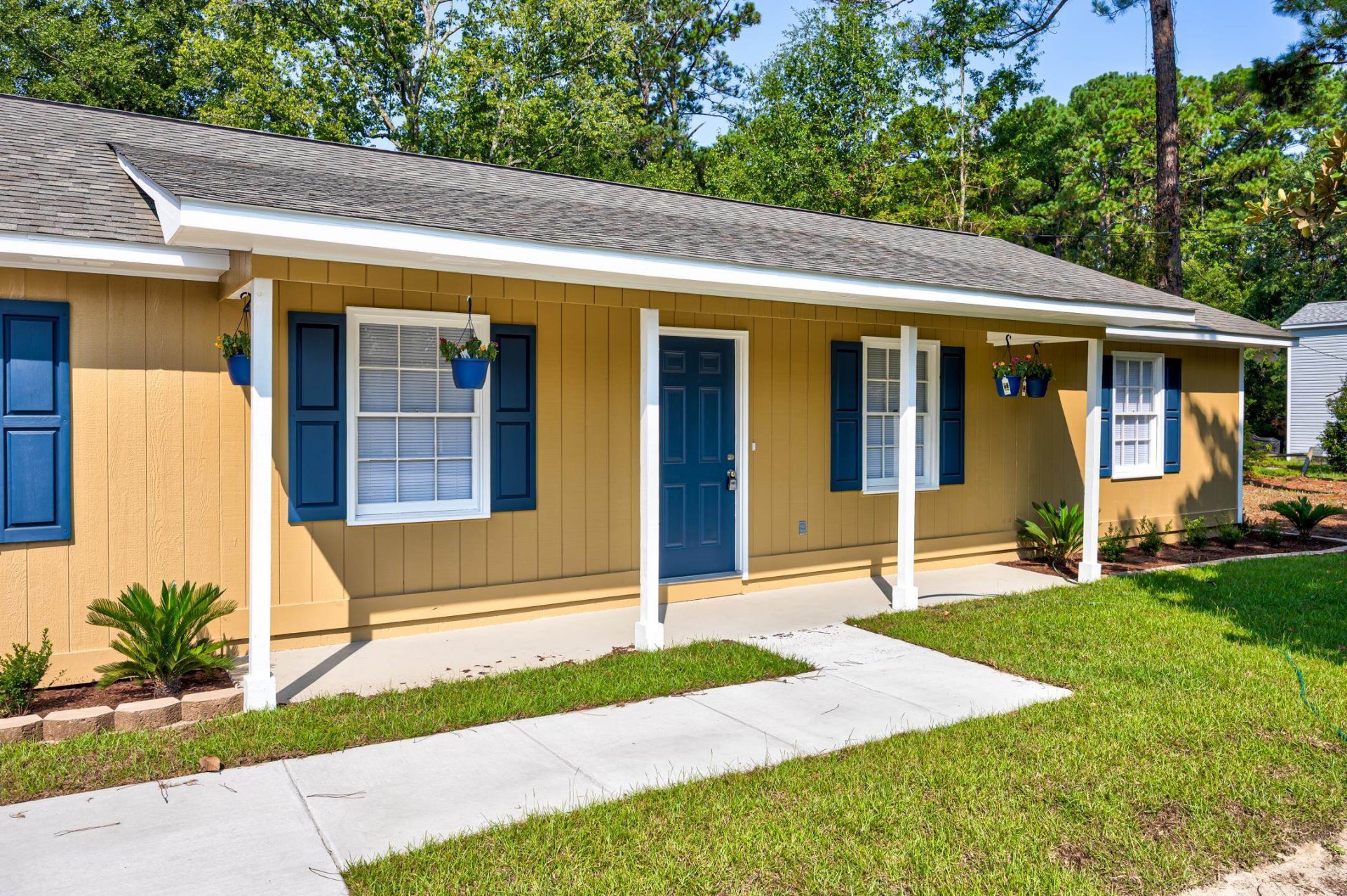 7515 Sandy Pines Ln. Photo 4