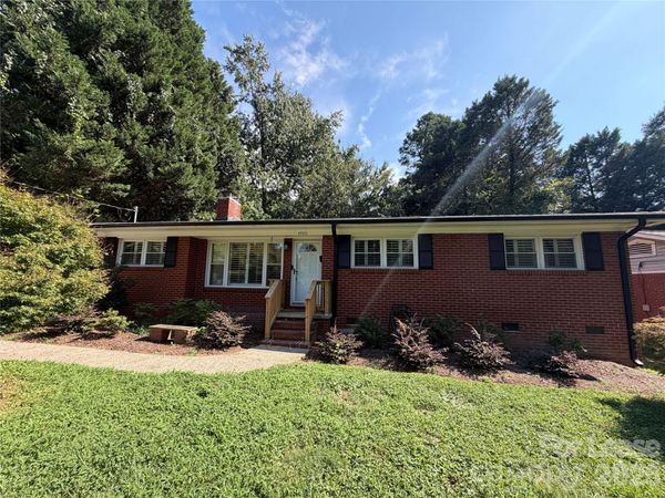 4920 Raymond Place, Charlotte, NC 28205