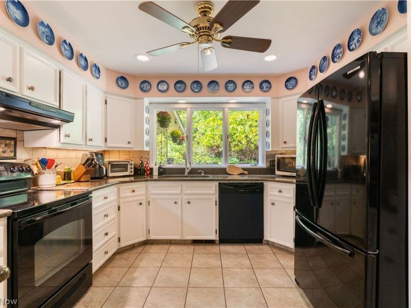 7671 W Lake Boulevard, Kent, OH 44240 Photo 17