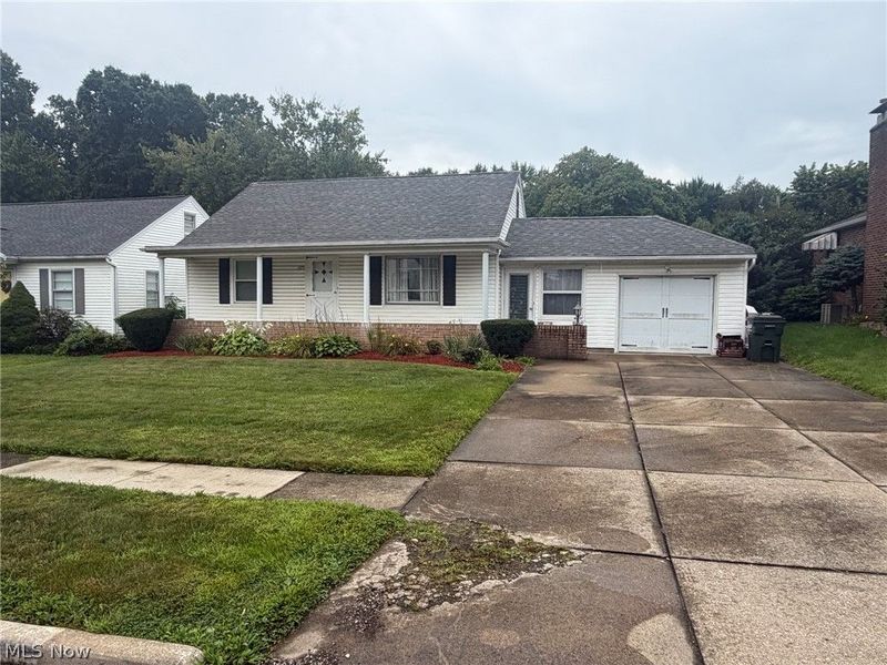 1275 Taggart Street NW, Massillon, OH 44646 Photo 2
