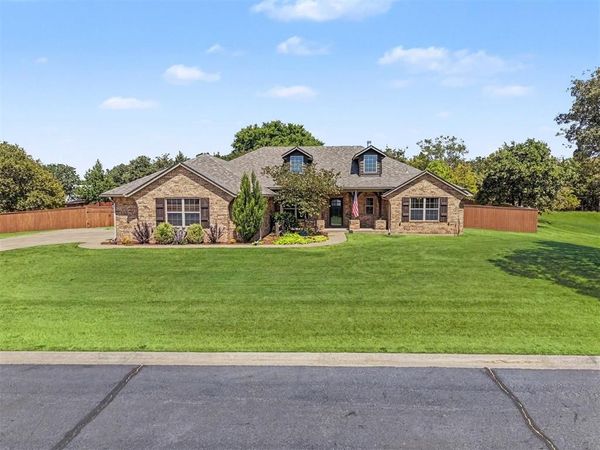 4160 Timberline Trail, Edmond, OK 73034
