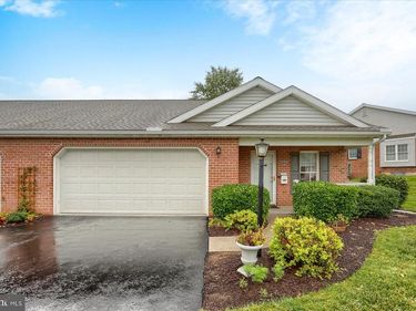 12 CREEK BANK DRIVE , MECHANICSBURG, PA 17050
