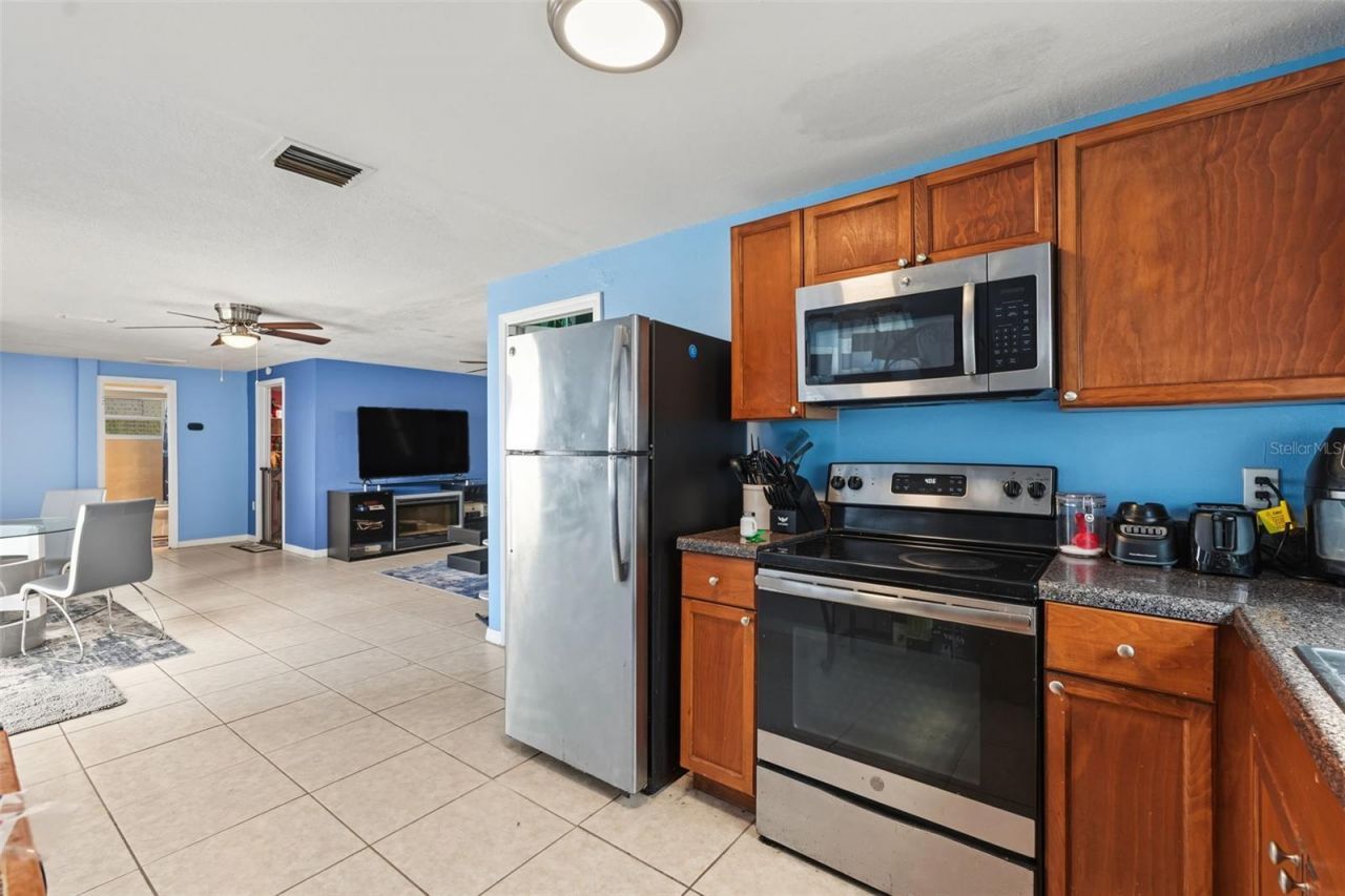 7041 Westcott Drive, Port Richey, FL 34668 Photo