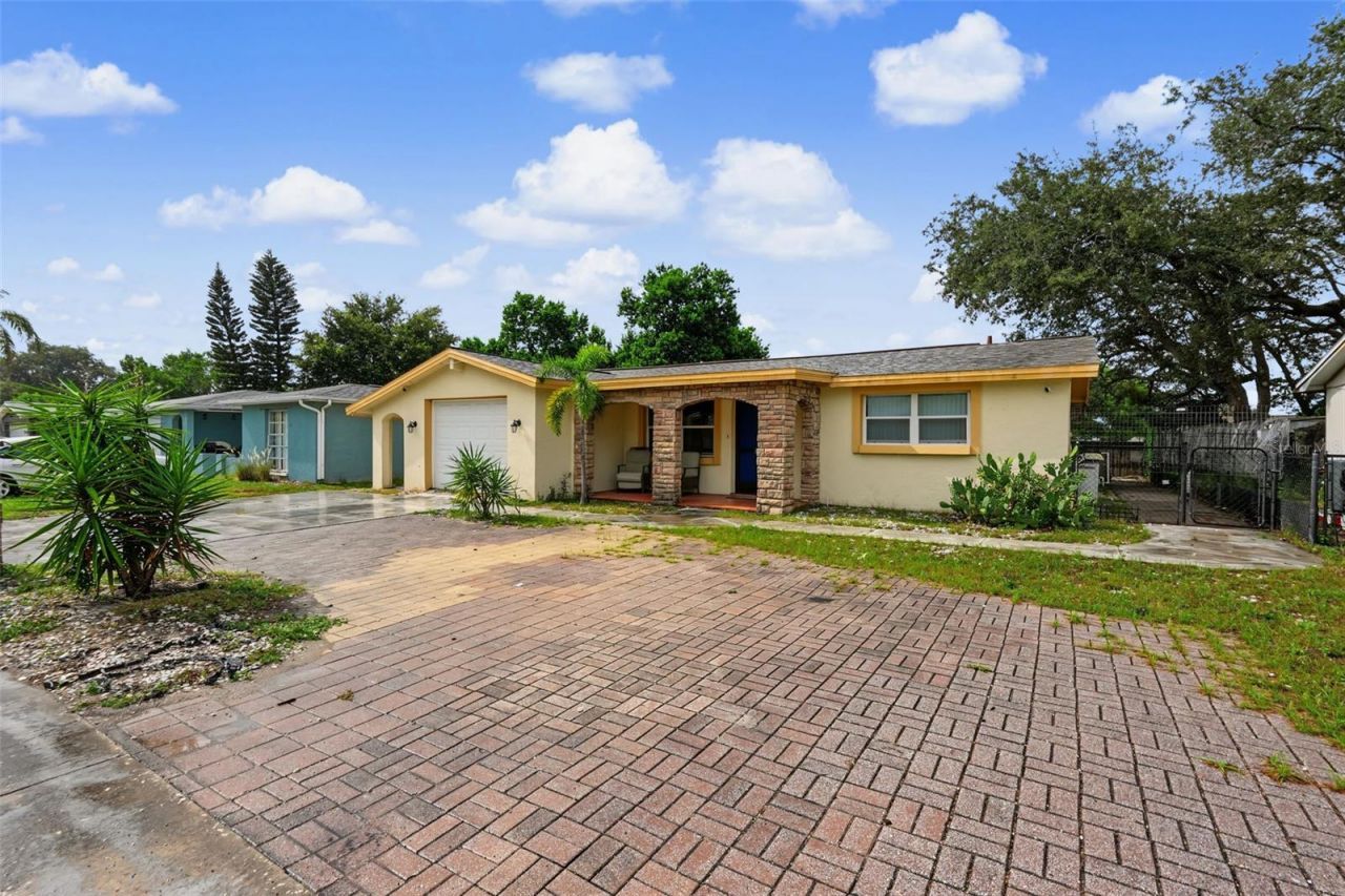 7041 Westcott Drive, Port Richey, FL 34668 Photo