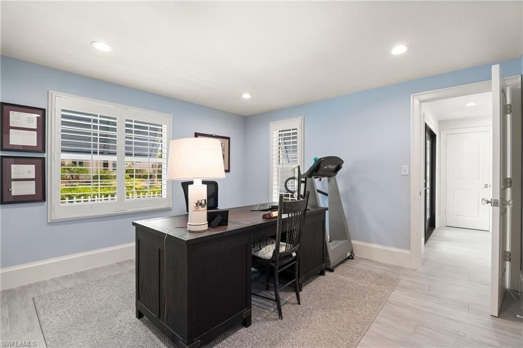 571 Neapolitan Ln , Naples, FL 34103 Photo