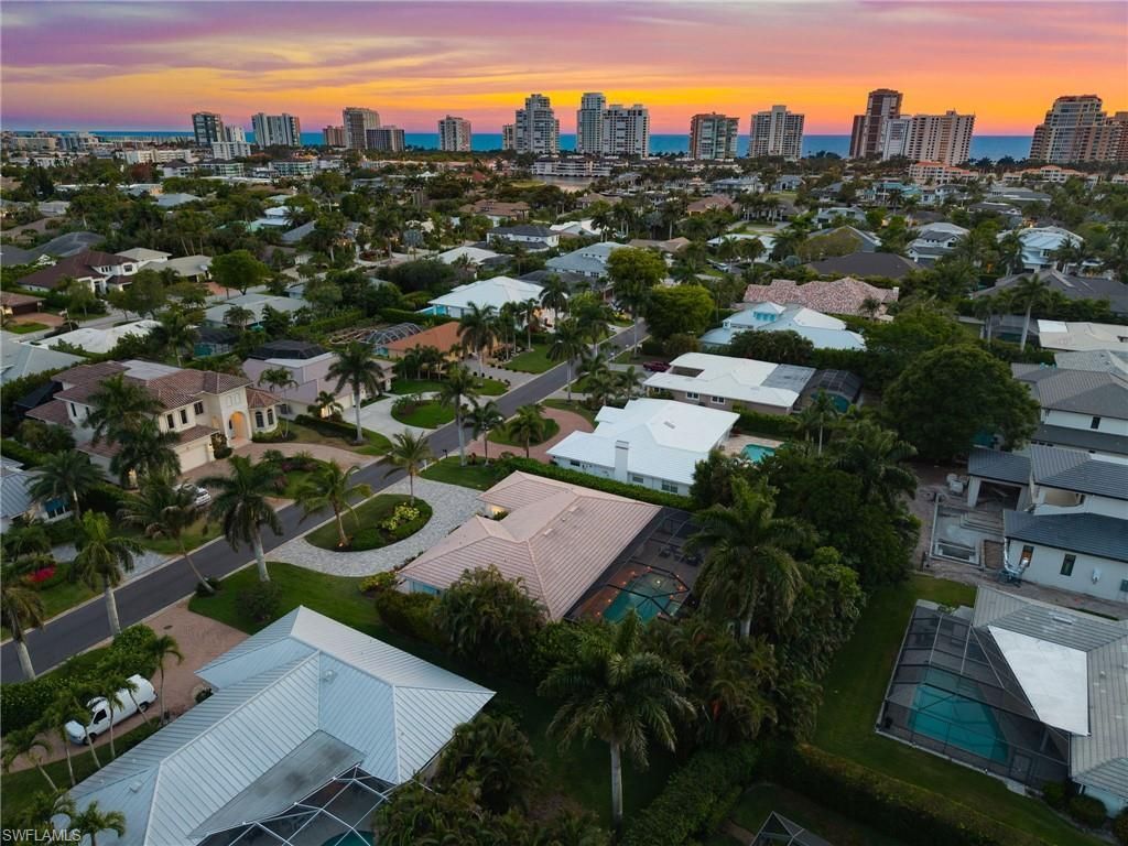571 Neapolitan Ln , Naples, FL 34103 Photo