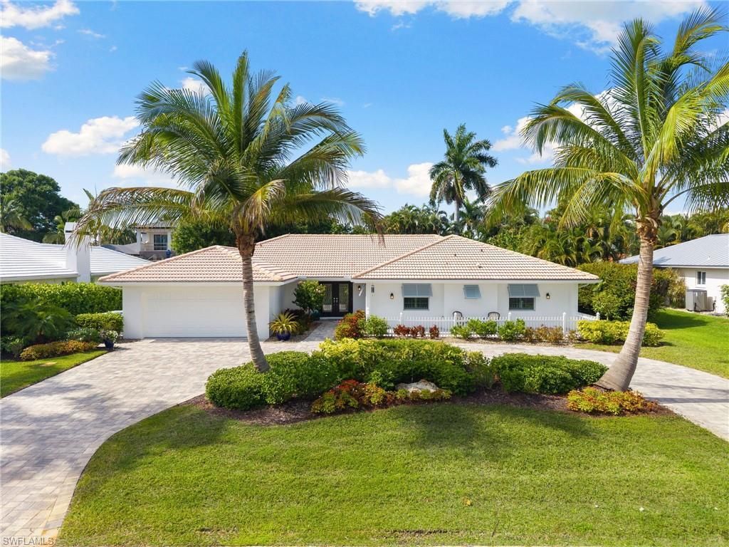 571 Neapolitan Ln , Naples, FL 34103 Photo