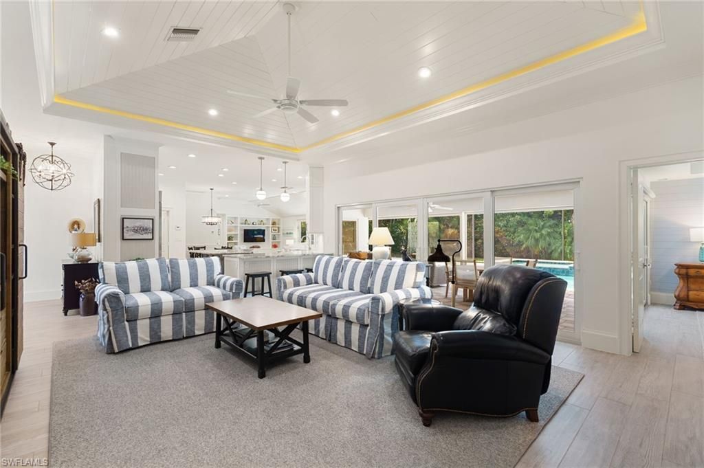 571 Neapolitan Ln , Naples, FL 34103 Photo
