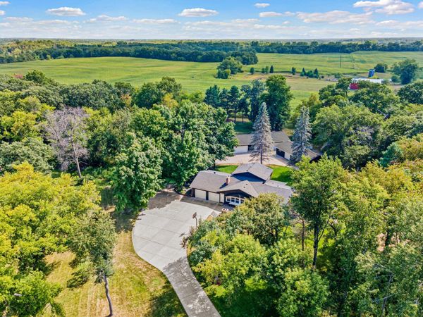 30155 Norway Drive NW, Cambridge, MN 55008