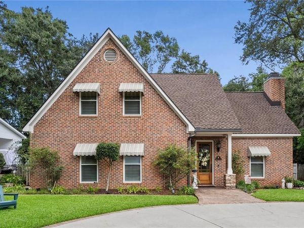 2121 Victoria Drive, Daphne, AL 36526