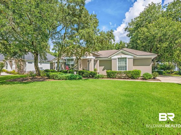 44 Bayside Court, Gulf Shores, AL 36542
