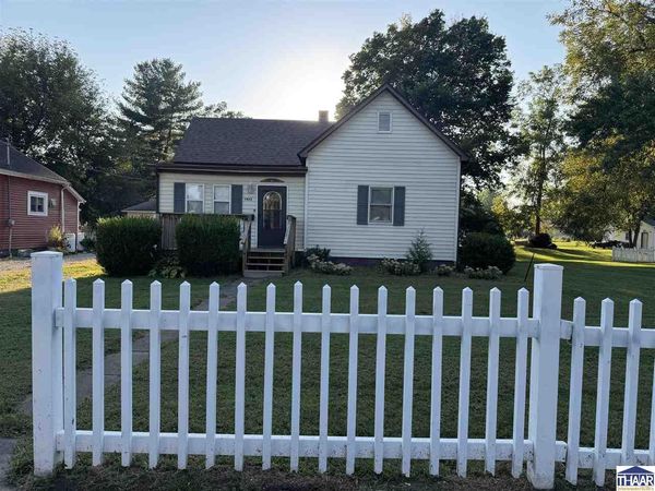 1402 N 9th Street, Clinton, IN 47842