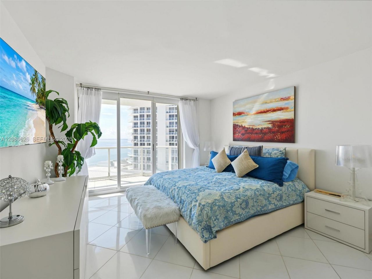 16445 Collins Ave, Unit 828, Sunny Isles Beach, FL 33160 Photo