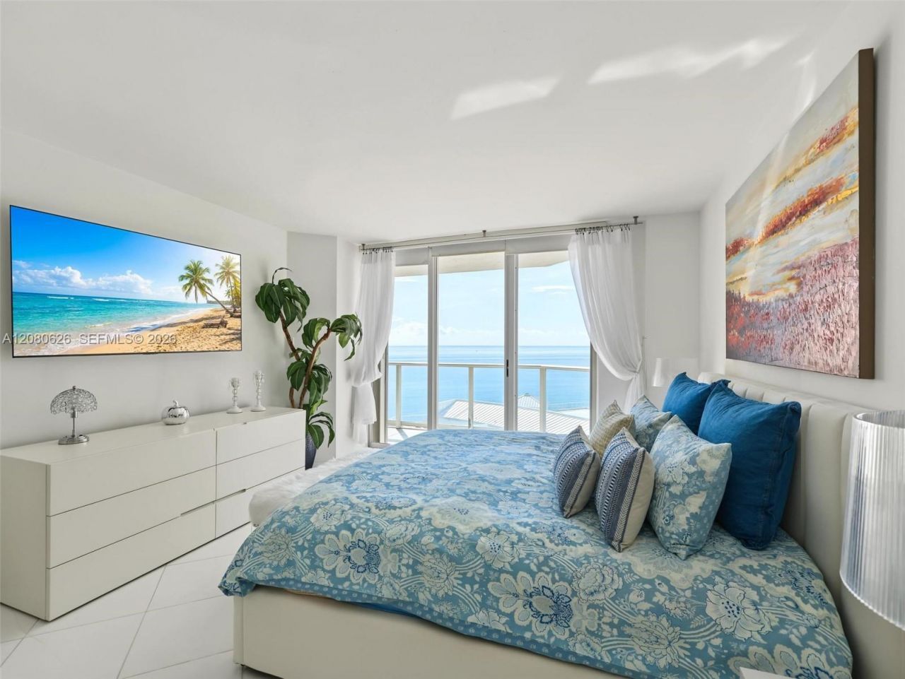 16445 Collins Ave, Unit 828, Sunny Isles Beach, FL 33160 Photo