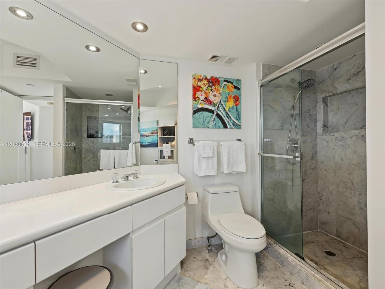 16445 Collins Ave, Unit 828, Sunny Isles Beach, FL 33160 Photo