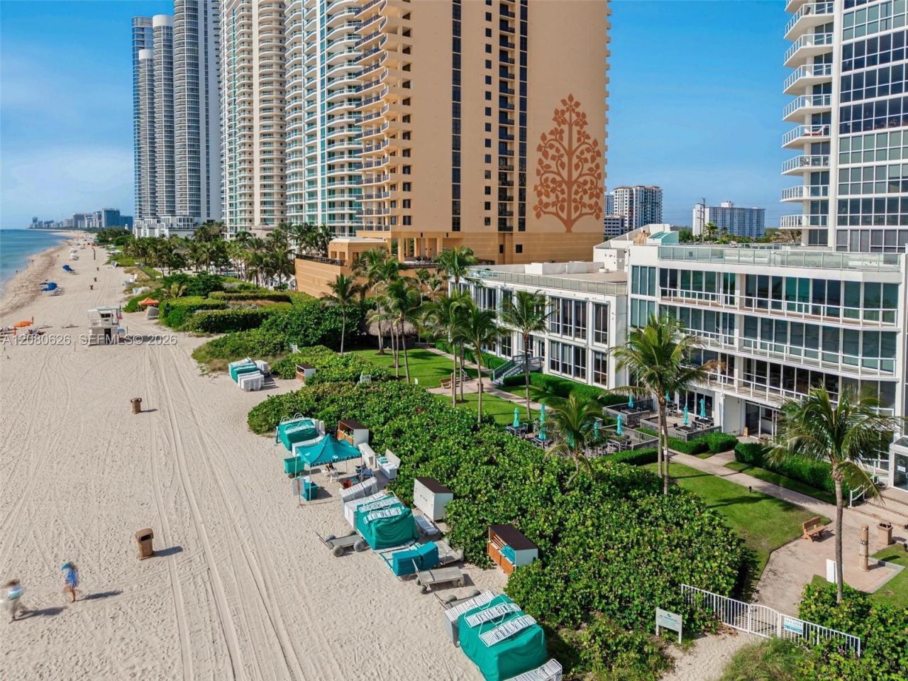 16445 Collins Ave, Unit 828, Sunny Isles Beach, FL 33160 Photo