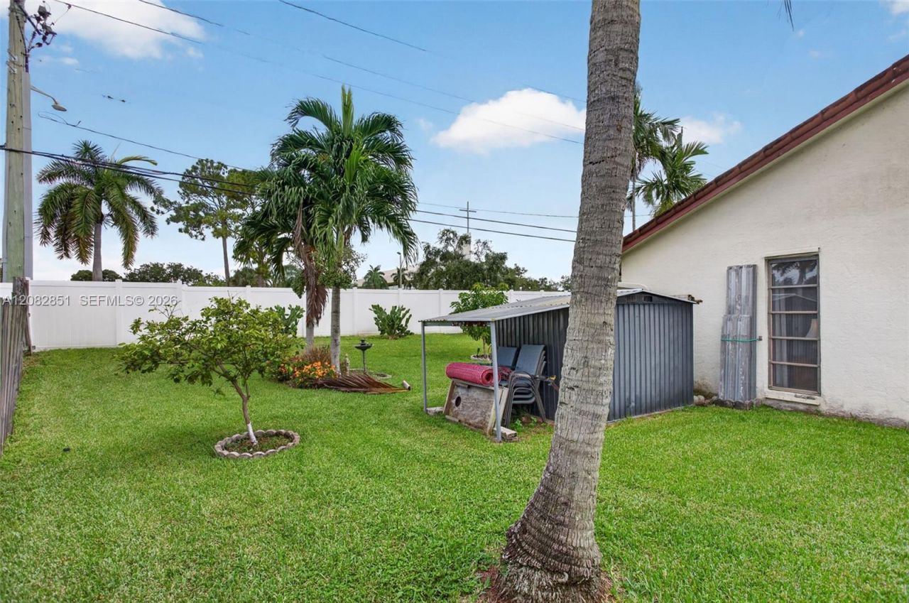 7913 NW 20th St, Margate, FL 33063 Photo
