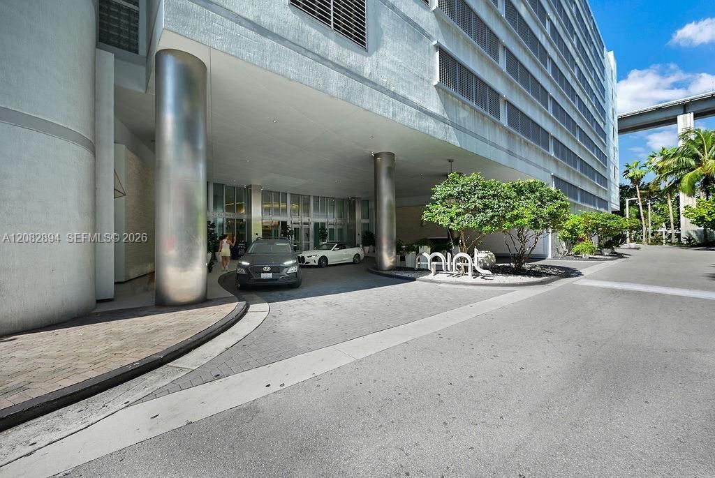92 SW 3rd St, Unit 4806, Miami, FL 33130 Photo