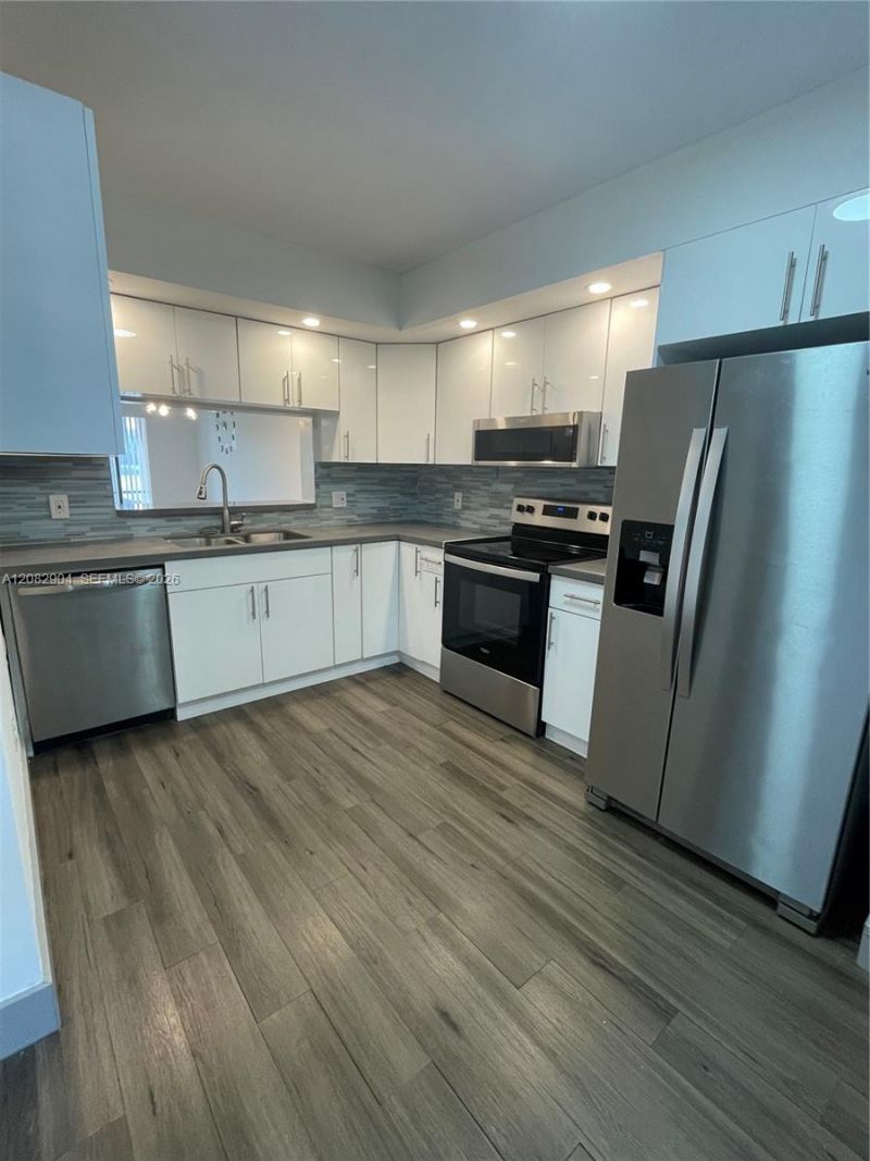 701 SW 141st Ave , Unit 110R, Pembroke Pines, FL 33027 Photo