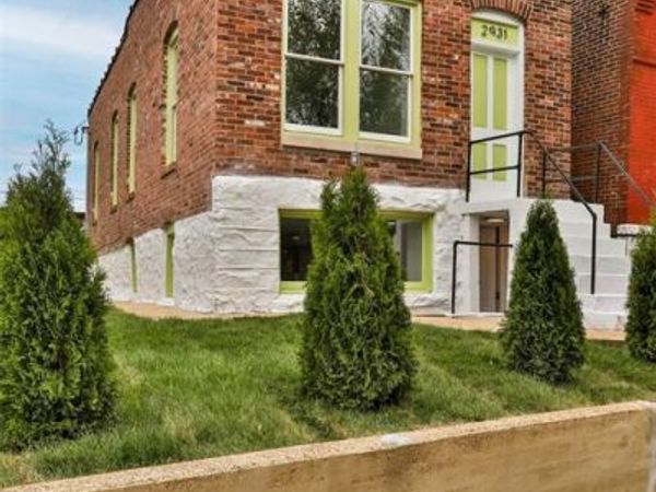 2931 Indiana Avenue , St Louis, MO 63118