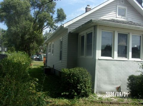 Main Photo
