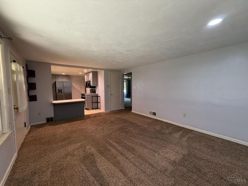 714 St Rt 571, Union City, OH 45390 Photo 6