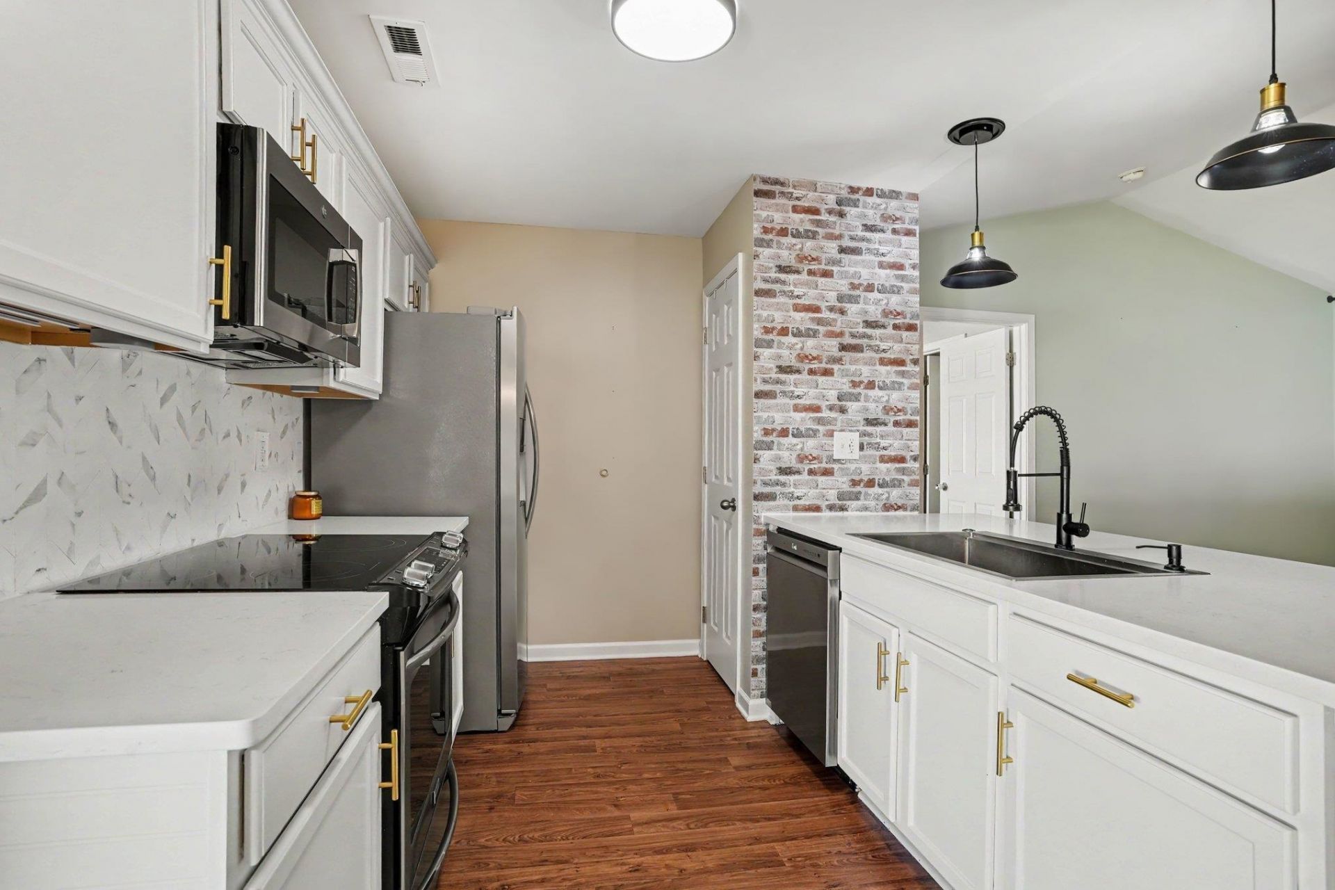 1321 Leatherman Rd. Photo 15