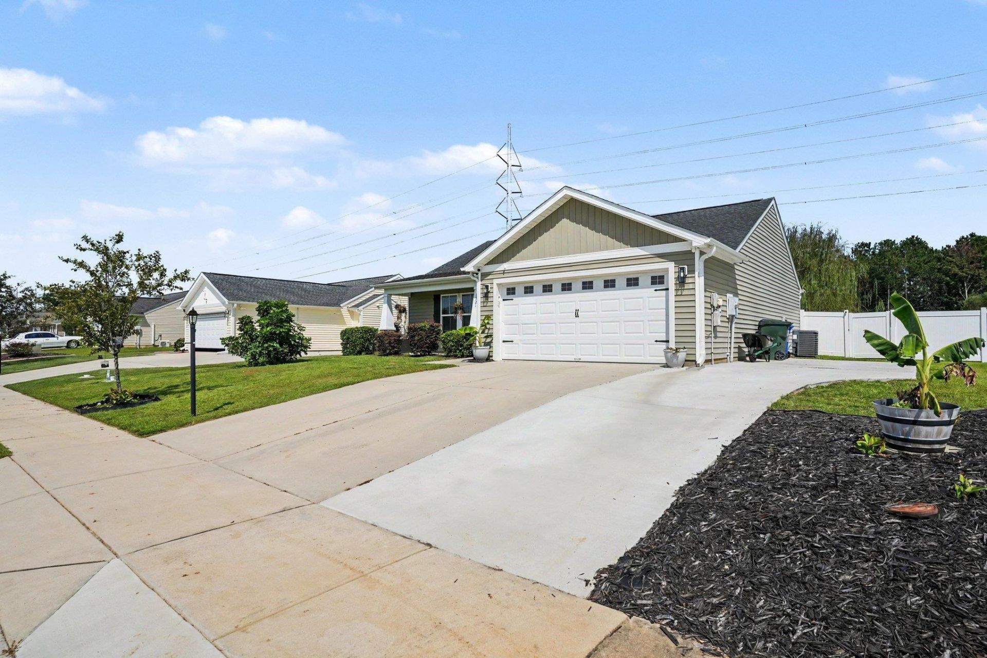 1321 Leatherman Rd. Photo 4