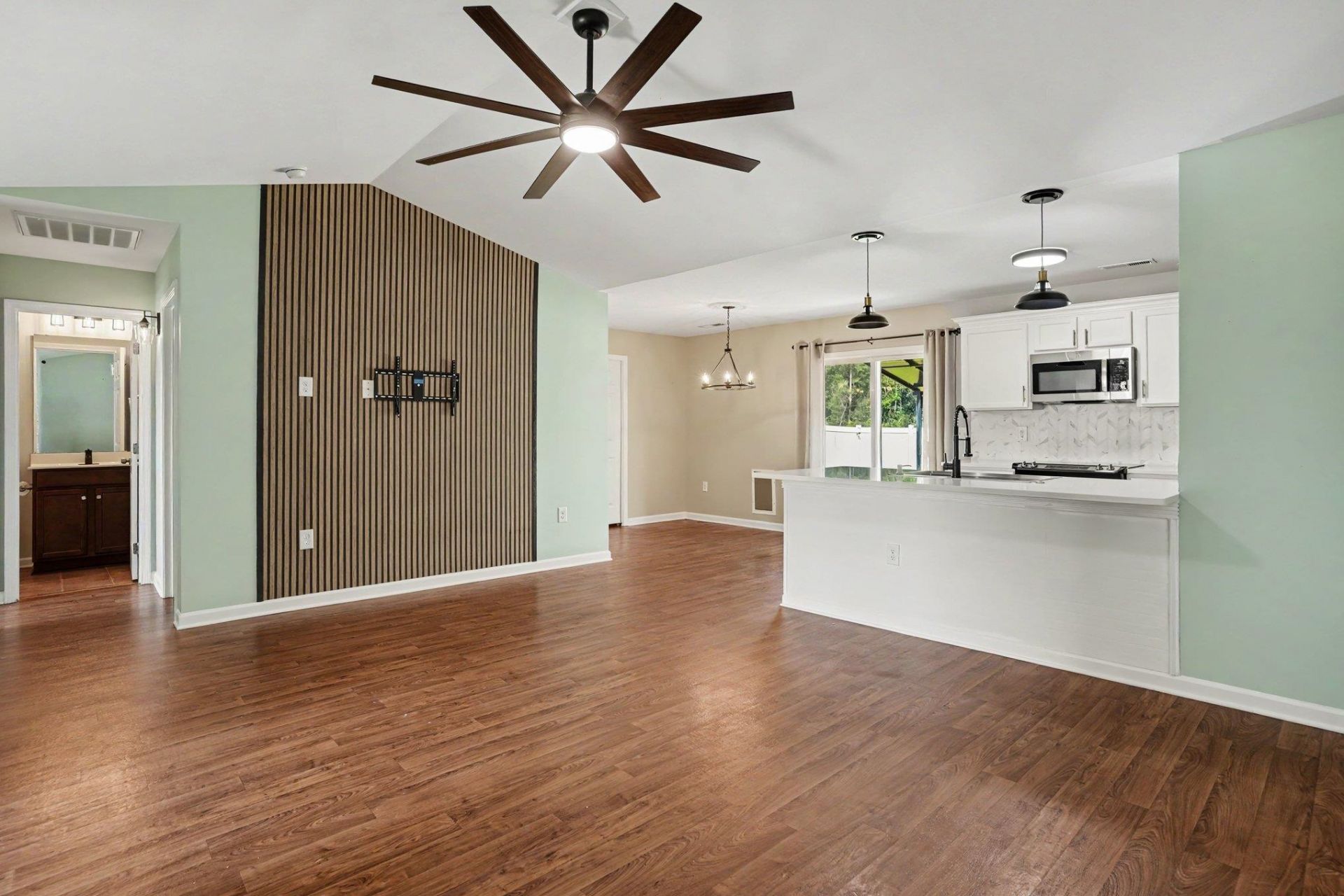 1321 Leatherman Rd. Photo 8