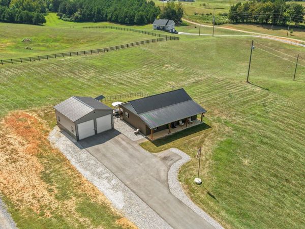 1131 Fate Rankin Rd, Jefferson City, TN 37760
