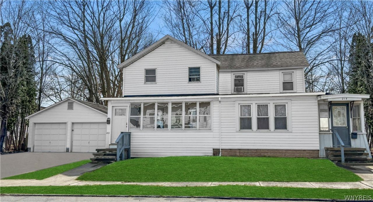 213-215 Voorhees Street , Fulton, NY 13069 Main Photo